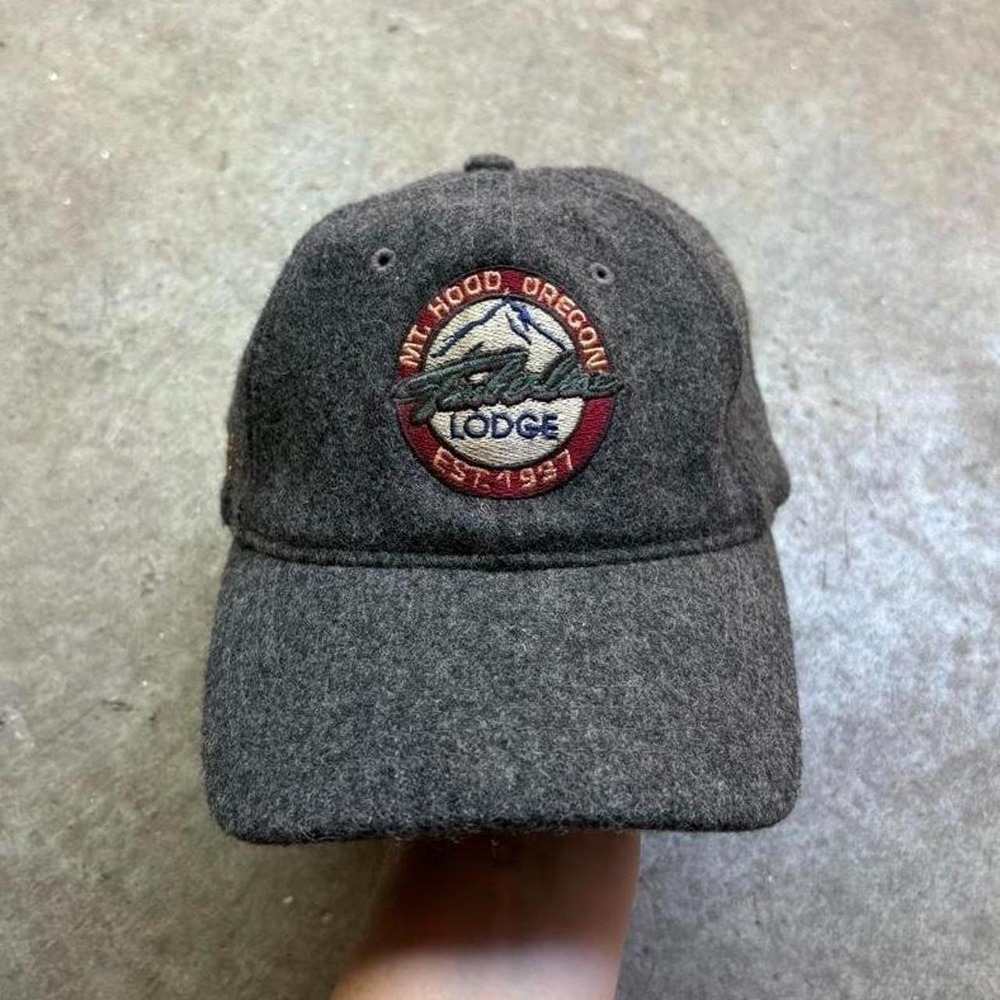 Mount hood Brown wool vintage hat with embroidered logo